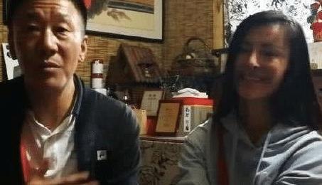大叔被大婶爆料视频播放,真相究竟如何？  第2张