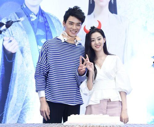 爆料95后小花恋情视频 第3张 爆料95后小花恋情视频 第3张