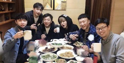 娱乐吃瓜一起看,吃瓜群众一起围观幕后故事 第3张 娱乐吃瓜一起看,吃瓜群众一起围观幕后故事 第3张