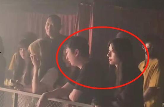 盐城网红吃瓜群众视频,揭秘当地美食与趣闻 第3张 盐城网红吃瓜群众视频,揭秘当地美食与趣闻 第3张