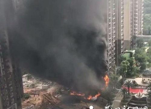 新疆火灾网友爆料新闻,网友爆料，火势蔓延，紧急救援行动展开  第2张